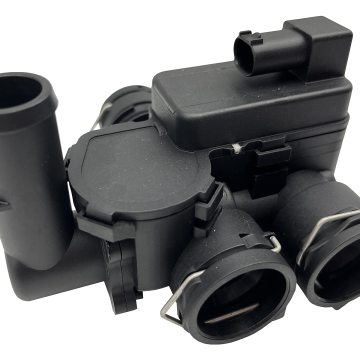 2118320584-113612063